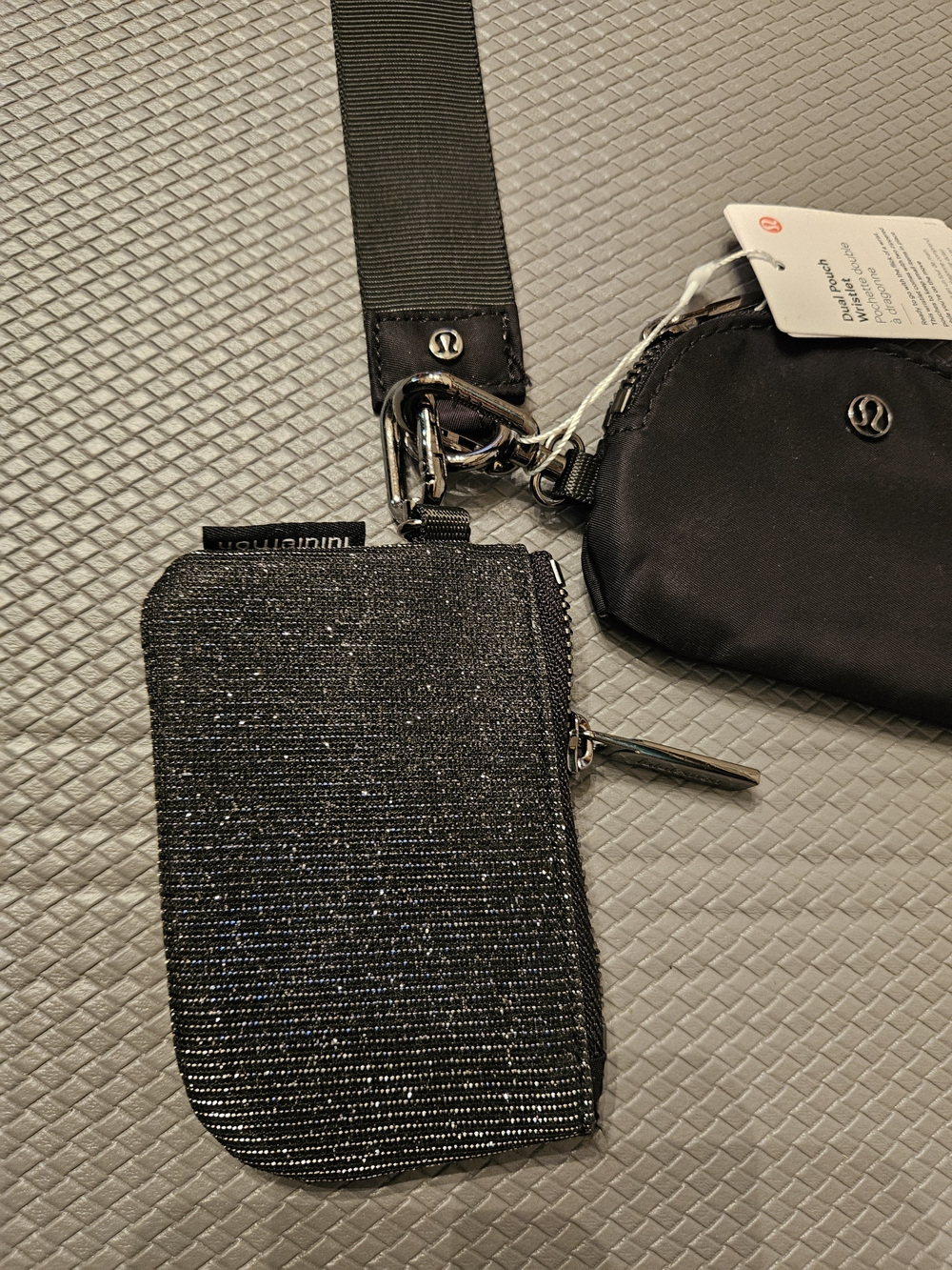 lululemon athletica Black & Sparkle Wristlet Card Case & Coin Pouch - Picture 3 of 3